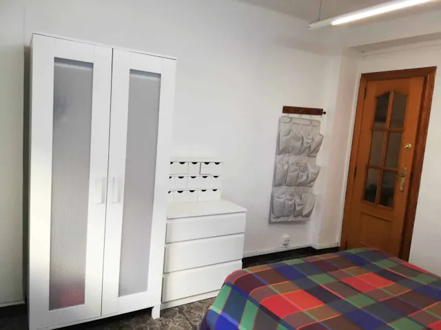 Private room in Calle Arquitecto Gasco, Valencia (1512549) room image 2
