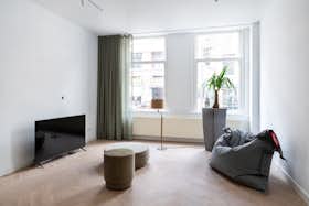 Apartment for rent for €2,375 per month in Rotterdam, Westerstraat