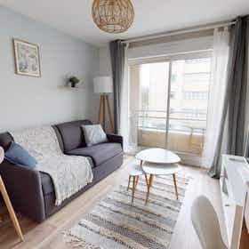 公寓 正在以 €621 的月租出租，其位于 Nantes, Boulevard Jules Verne