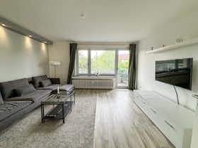 Apartment for rent for €1,630 per month in Braunschweig, Am Bruchkamp