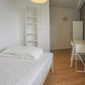 Stanza privata in affitto a 971 € al mese a Amsterdam, Leusdenhof