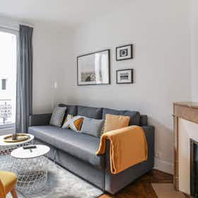 Apartament de închiriat pentru 950 EUR pe lună în Paris, Rue Béranger