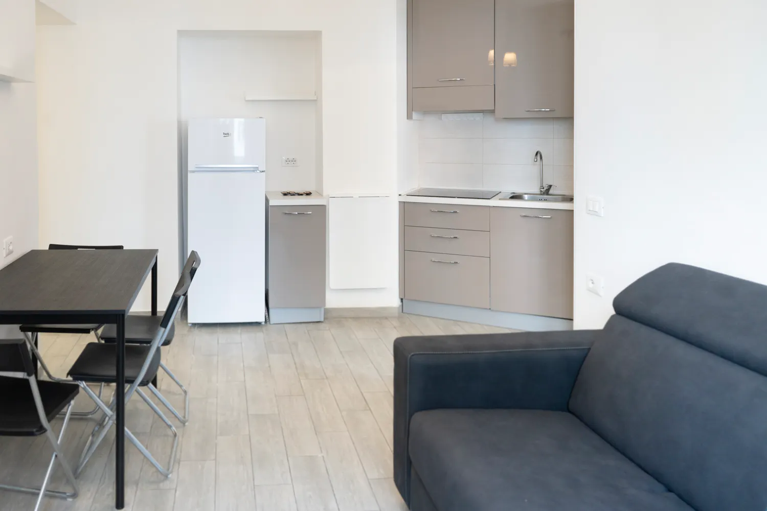 1-Bedroom Apartment in Via Guido Cavalcanti, Milan (1512857) ROOM 2