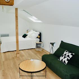 Отдельная комната сдается в аренду за 830 € в месяц в Vétraz-Monthoux, Route de Bonneville