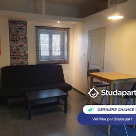 Apartment for rent for €595 per month in Marseille, Traverse Notre-Dame des Grâces