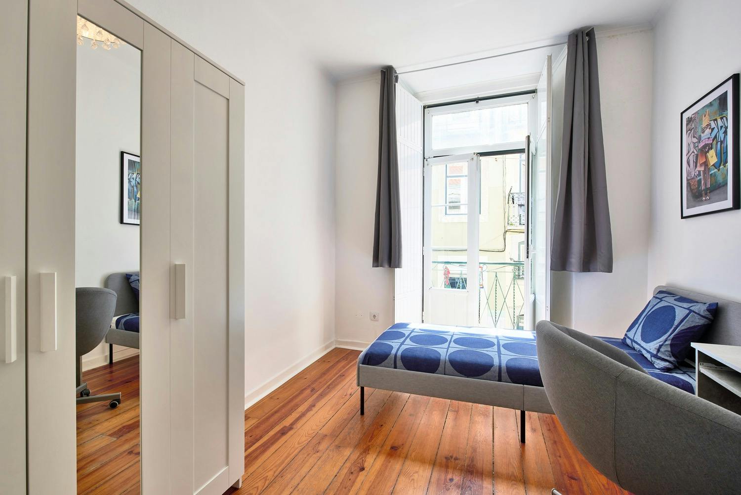 preview gallery tile