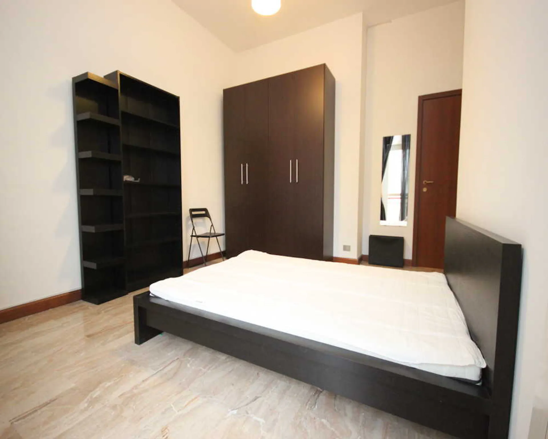 Viale Sabotino, Milan preview