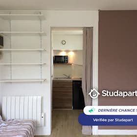 Appartamento in affitto a 455 € al mese a Caen, Rue Denise Olive