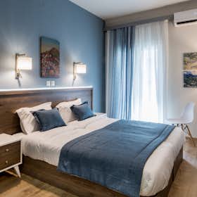 单间公寓 正在以 €450 的月租出租，其位于 Thessaloníki, Gounari Dimitriou