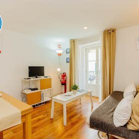公寓 正在以 €9,999 的月租出租，其位于 Lisbon, Rua de São Boaventura