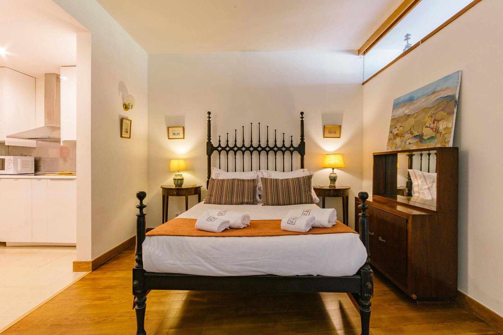 Studio para alugar por € 9.999 por mês em Cascais, Avenida Clotilde