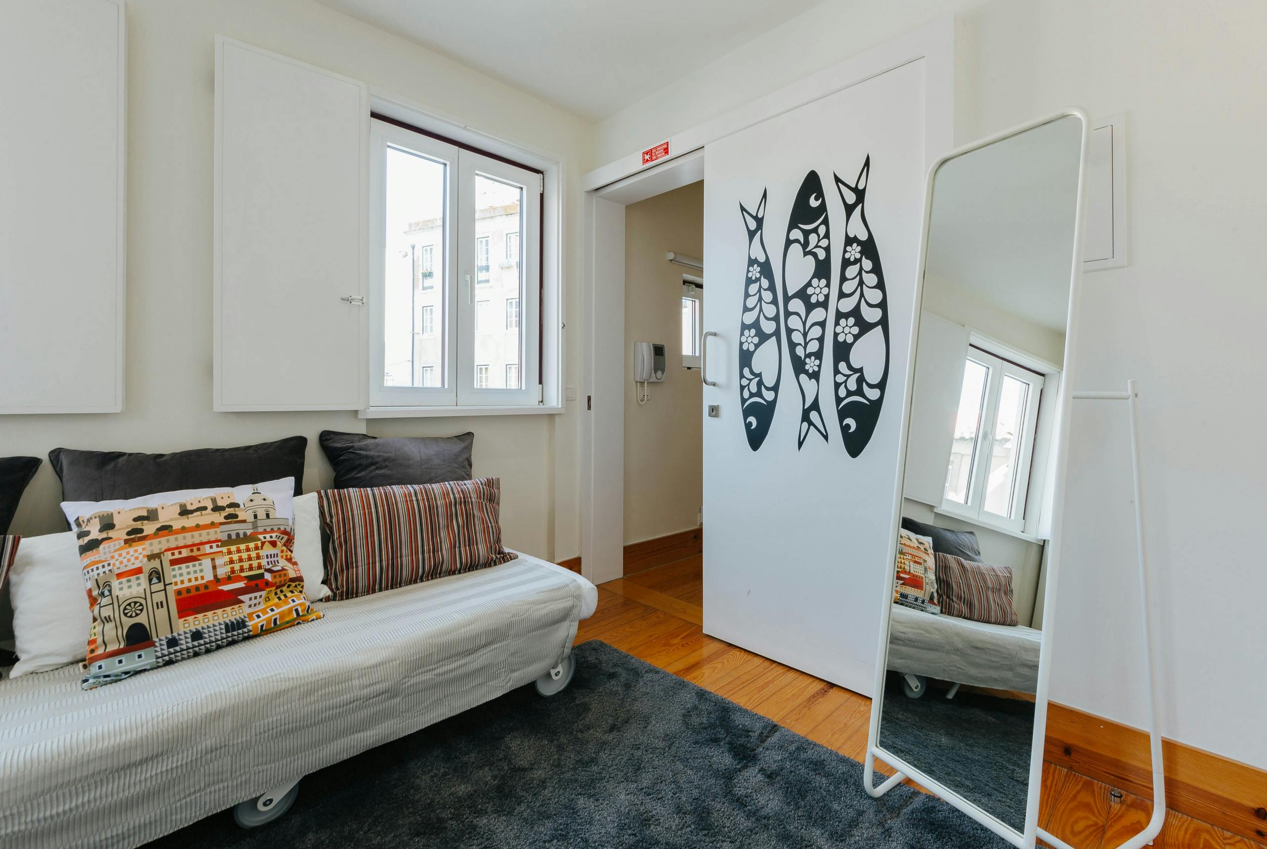 preview gallery tile