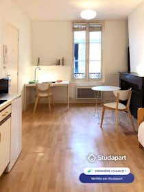 Wohnung zu mieten für 610 € pro Monat in Bordeaux, Rue des Trois-Conils
