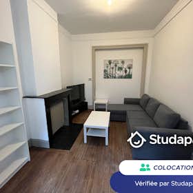 Private room for rent for €393 per month in Valenciennes, Rue Emmanuel Rey