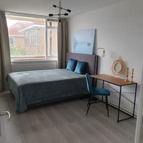 Приватна кімната за оренду для 1 100 EUR на місяць у Amstelveen, Schokland