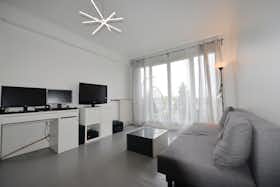 Apartamento para alugar por € 1.430 por mês em Fresnes, Rue Jules Guesde