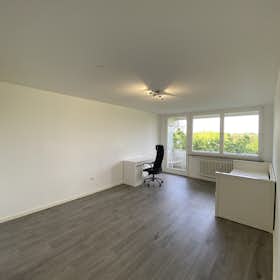 Отдельная комната сдается в аренду за 790 € в месяц в Augsburg, Haunstetter Straße