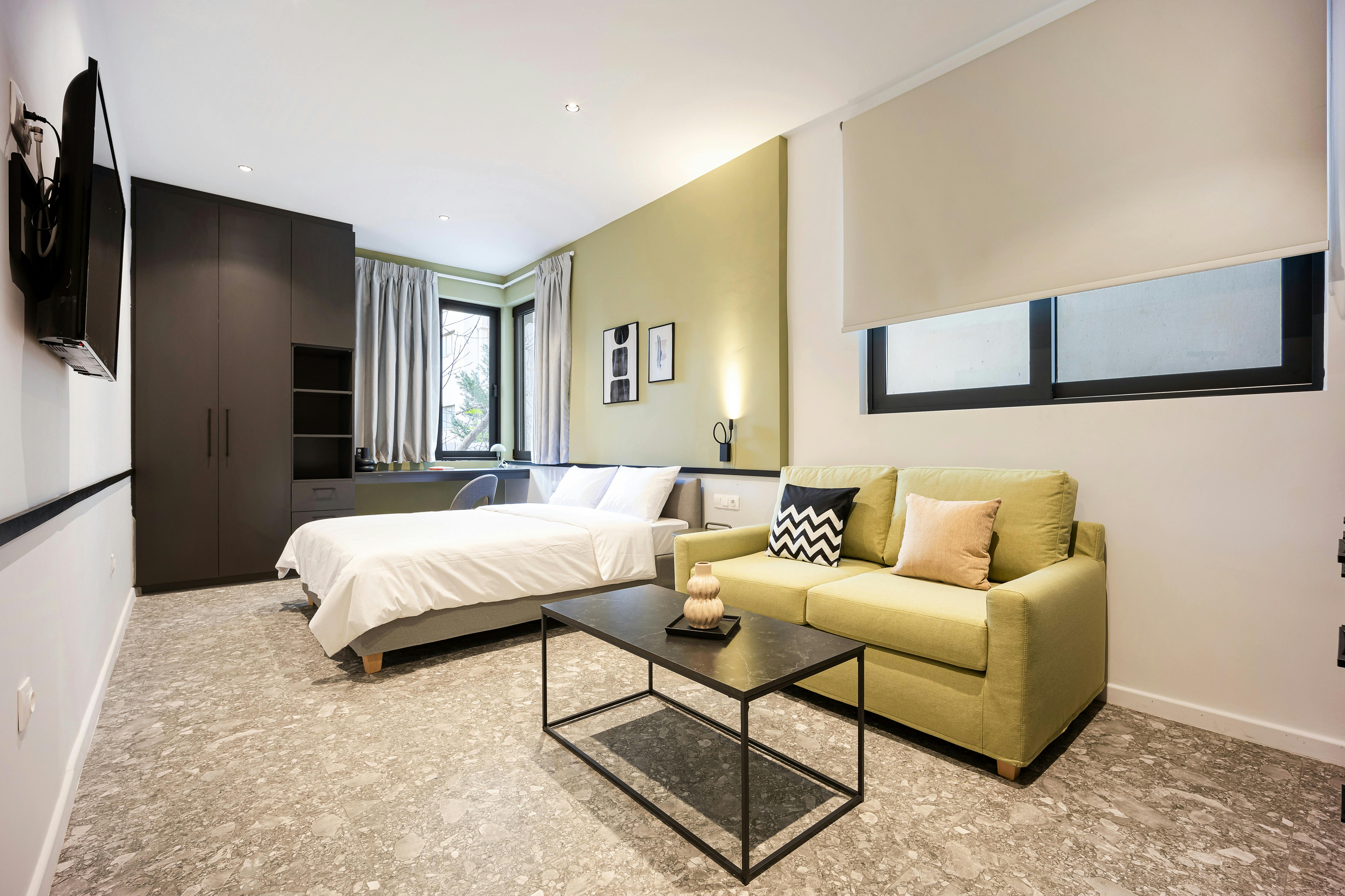 Kallifrona, Athens preview