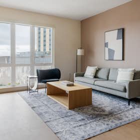 公寓 正在以 $2,760 的月租出租，其位于 Oakland, W MacArthur Blvd