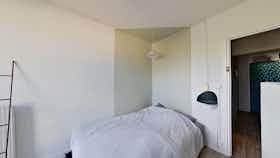 Private room for rent for €380 per month in Bihorel, Rue du Président Kennedy