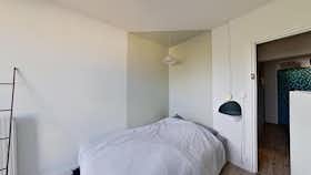 Отдельная комната сдается в аренду за 380 € в месяц в Bihorel, Rue du Président Kennedy