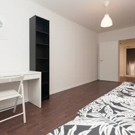 Отдельная комната сдается в аренду за 715 € в месяц в Düsseldorf, Karlstraße