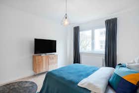 Private room for rent for €756 per month in Stuttgart, Weimarstraße