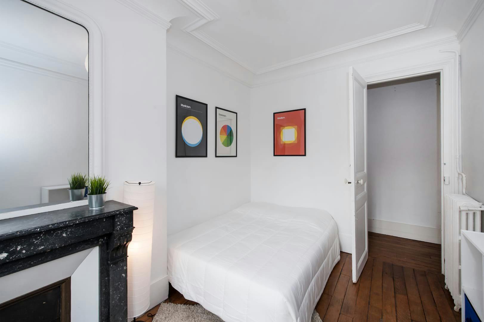 Private room for rent on Rue Singer, Paris - Vue 4