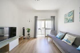 Apartament de închiriat pentru 1.900 EUR pe lună în Moita, Praceta Luciano Ladeira