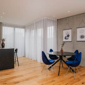 Wohnung zu mieten für 1.150 € pro Monat in Berlin, Dorotheenstraße