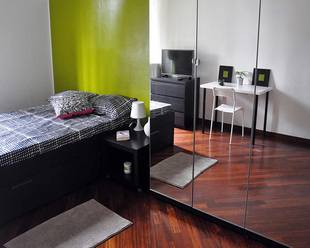 Viale Abruzzi, Milan preview