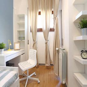 Отдельная комната сдается в аренду за 565 € в месяц в Rome, Via della Camilluccia