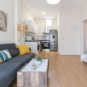 Apartment for rent for €1,000 per month in Madrid, Calle de Sarriá