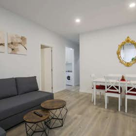Lägenhet att hyra för 1 000 € i månaden i Madrid, Calle de Seco