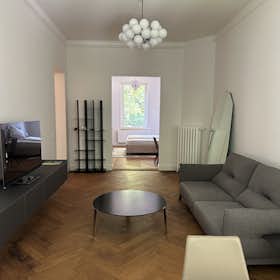 Apartment for rent for €2,300 per month in Frankfurt am Main, Oeder Weg