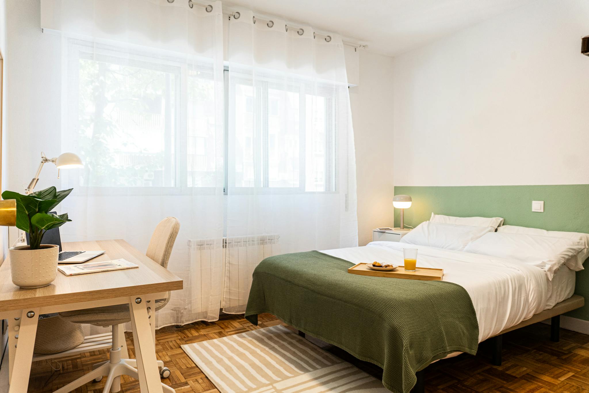 Calle del Comercio, Madrid preview