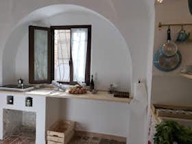 Wohnung zu mieten für 2.018 € pro Monat in Miglianico, Via della Chiesa