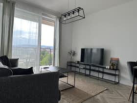 Appartement à louer pour 539 972 HUF/mois à Budapest, Bulcsú utca