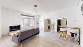 私人房间 正在以 €423 的月租出租，其位于 Pau, Rue Lespy