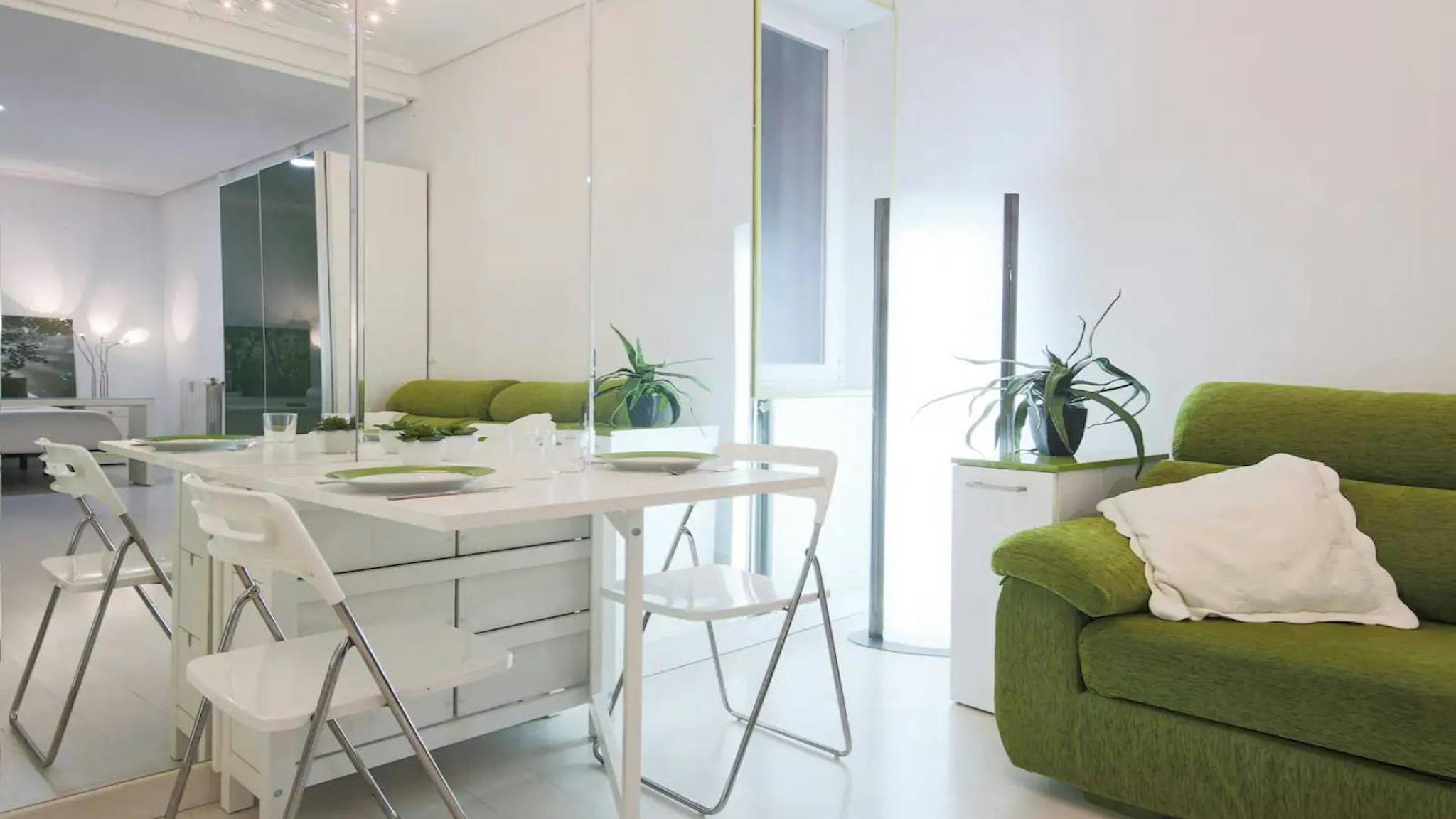 Calle Gran Vía, Madrid preview