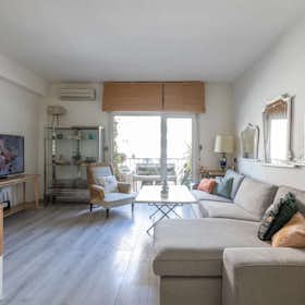 Apartment for rent for €1,000 per month in Madrid, Calle de Valencia