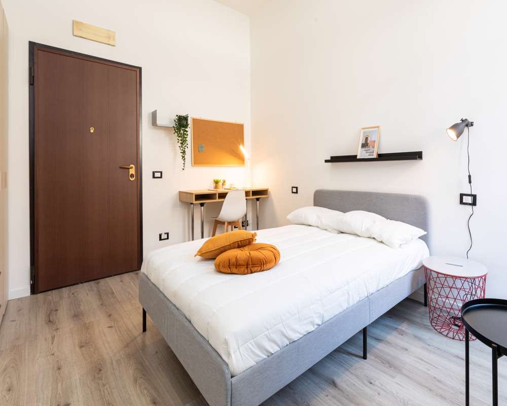 Viale Col di Lana, Milan