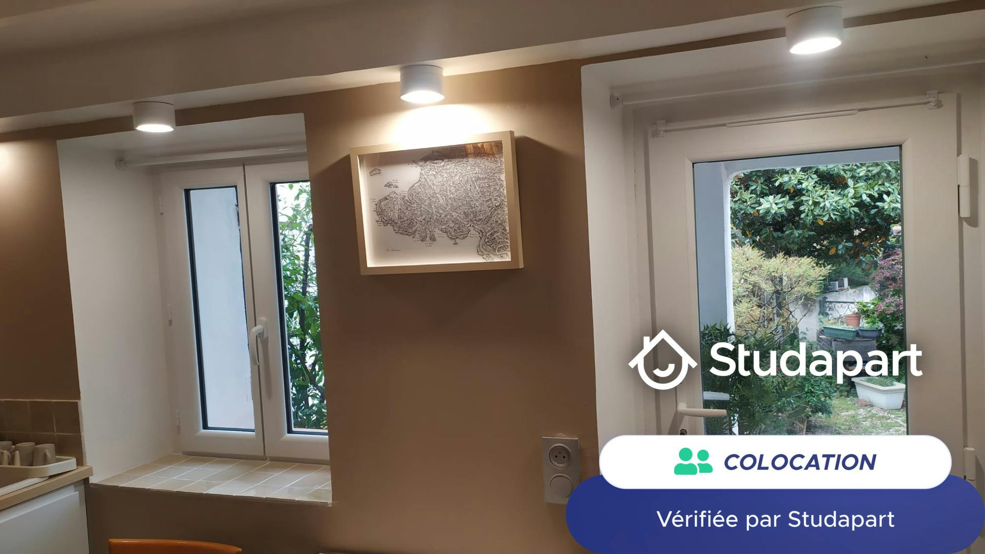 Private room for rent on Rue du Terrail, Marseille - Plus