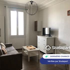 Mieszkanie do wynajęcia za 670 € miesięcznie w mieście Antibes, Boulevard du Président Wilson