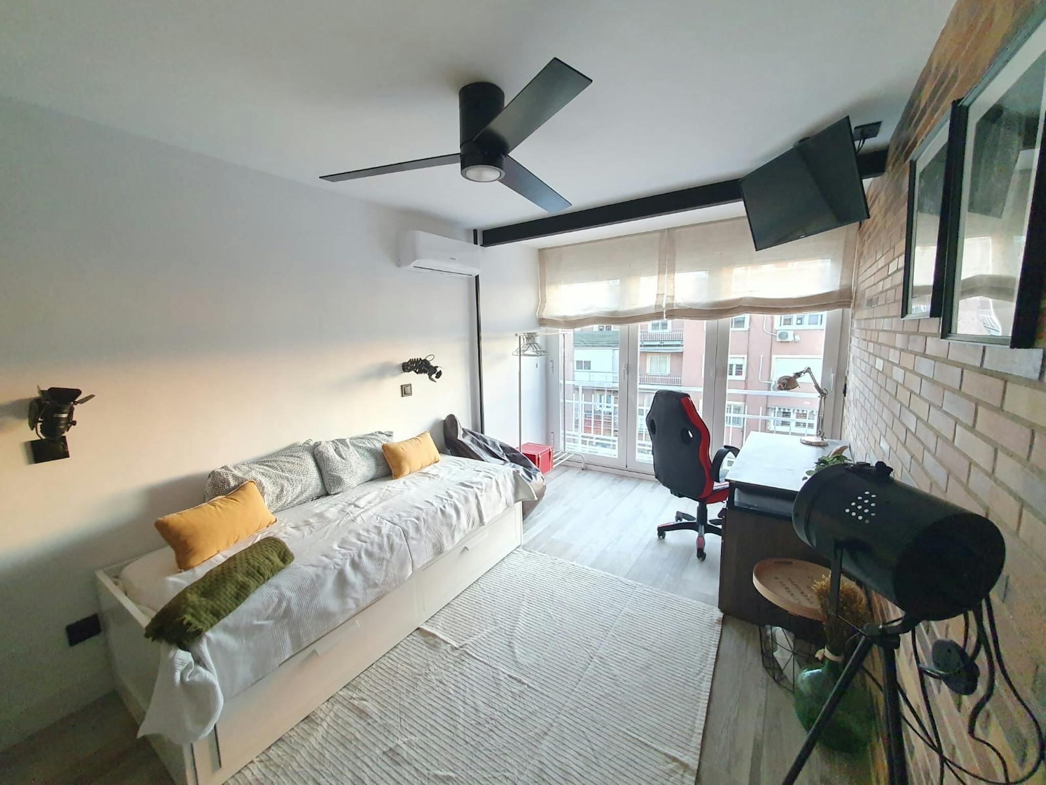 Calle de Santa Susana, Madrid preview