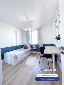 Apartamento para alugar por € 550 por mês em Choisy-le-Roi, Avenue d'Alfortville