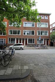 Apartment for rent for €1,550 per month in Rotterdam, Keucheniusstraat