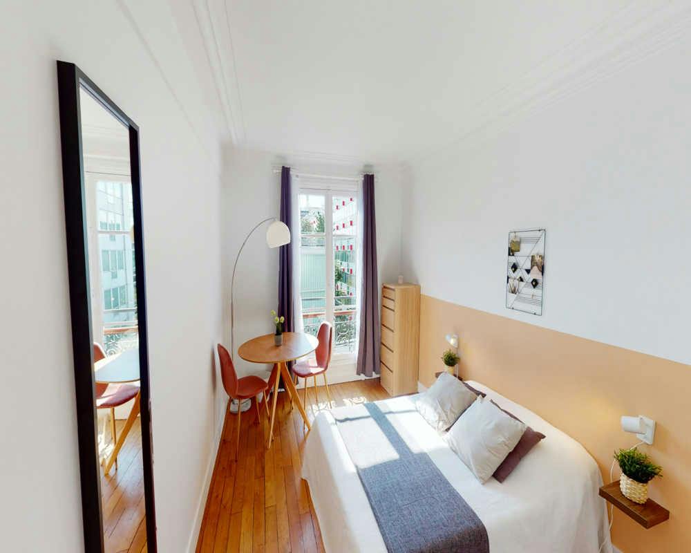 Private room in Avenue de Suffren, Paris (1514580) ROOM