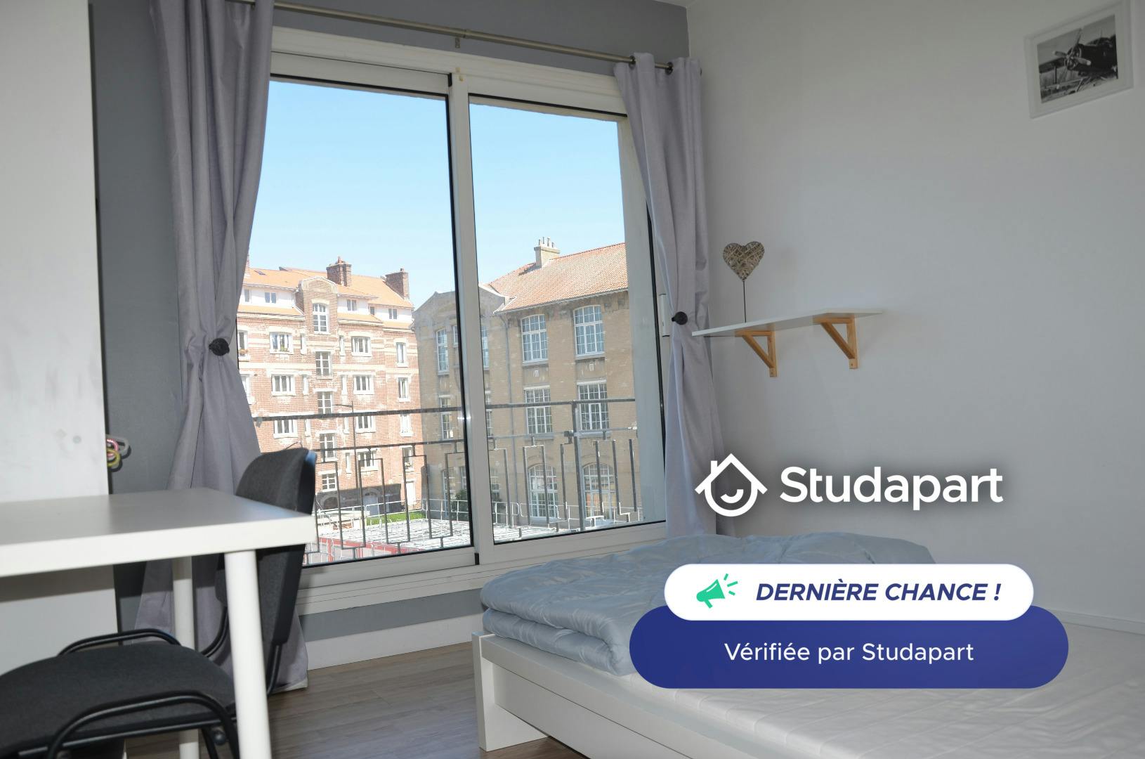 Apartment for rent for €425 per month in Le Havre, Rue Émile Zola