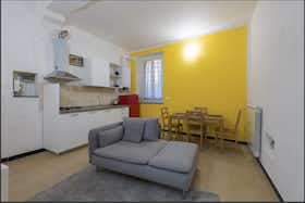 Appartement à louer pour 10 000 €/mois à Genoa, Vico Calvi